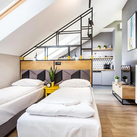 Cracow Zacisze * Krasków