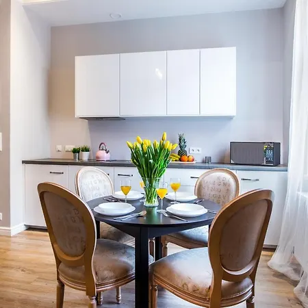 Cracow Zacisze קרקוב